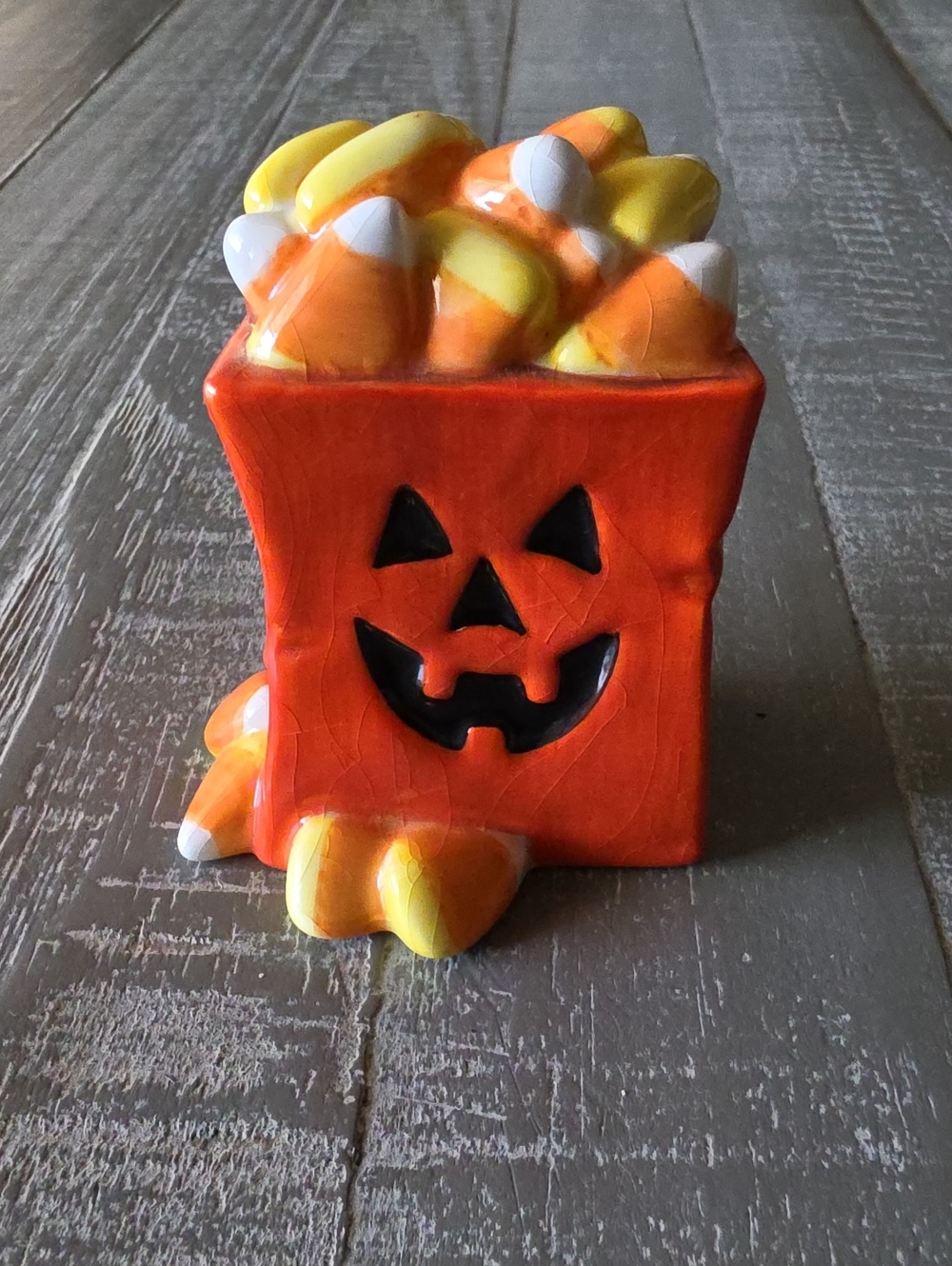 HALLOWEEN CANDY CORN IN BAG Fitz And Floyd Hand Crafted Salt Or Pepper Shaker